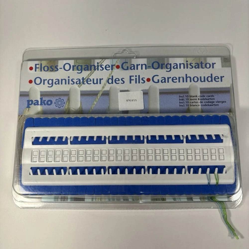 PAKO Embroidery Floss Organizer with 10 Cards (T70911) - New & Sealed